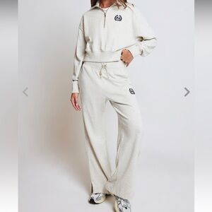 Nike Cropped hoodie and wide leg fleece pant SET*